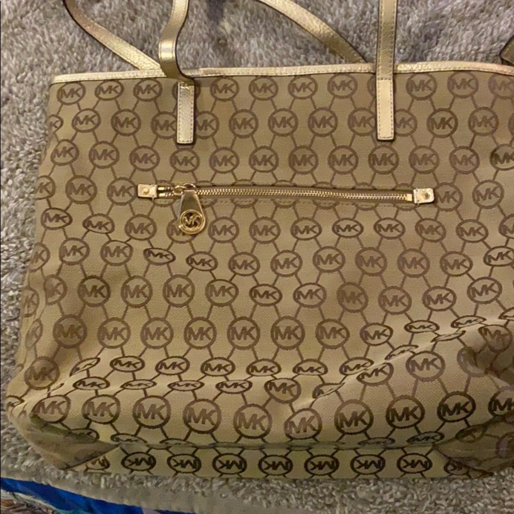 Michael kors large tote